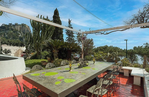 Marina Piccola Apartment | Luna Rossa, Capri