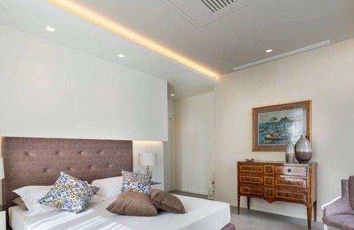 Stazzo Villa | Luxurious sea front villa with private pool