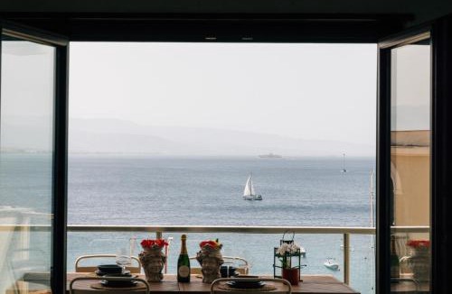 Capo Peloro Apartment | Luxury Apartment