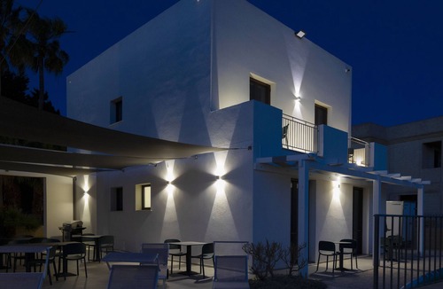 Birgi Vecchi House | Luxury vacation home in Lo Stagnone I Casa B Room 1