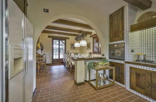 Camaiore Villa | LUXURY VILLA WITH IMPECCABLE FINISHES, A PEACEFUL OASIS DESIGNED FOR TOTAL RELAXATION AND COMFORT