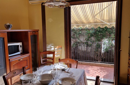 Giarre House | Magnolia House with the strategic location 20min from Taormina, Catania, Sea, Etna