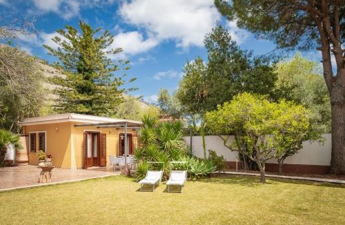 Mondello Apartment | Maison Blanche