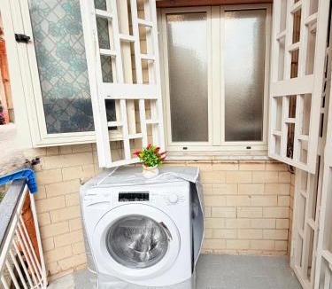 Rione Sanita Apartment | Maison Teresa Up to 6 Guests FreeParking 2 Bathrooms