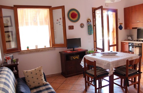 Macari House | Mandarino Makari holiday home 500 mt. of the sea