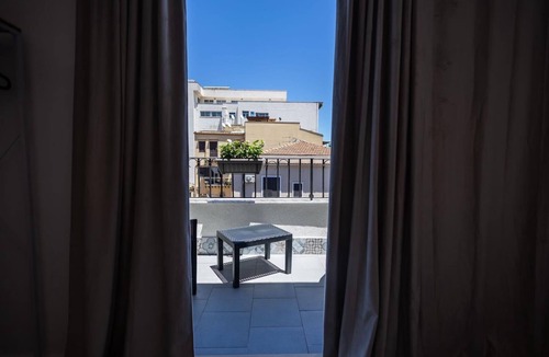 Corso dei Mille - Sant'Erasmo Apartment | Mangano Suite Apartment
