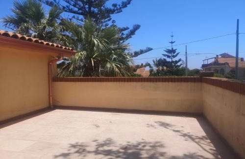 San Lorenzo Apartment | Mansarda Aralia