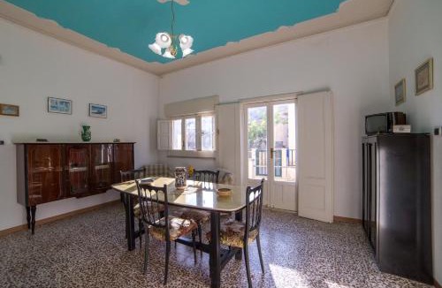 Cava dʼAliga House | Maredaliga