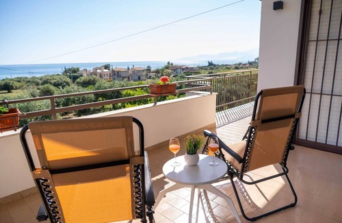 Altavilla Milicia Apartment | MARINA HOLIDAY