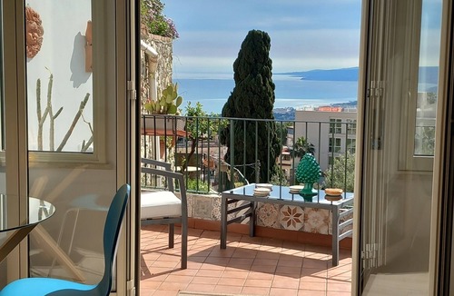 Taormina Apartment | Marina's Apartment, New bright apartment in Taormina center