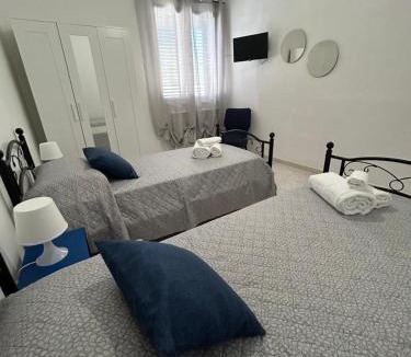 Marsala House | Marisol