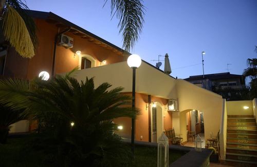 Mascali Apartment | Mascali: House/Villa - Mascali