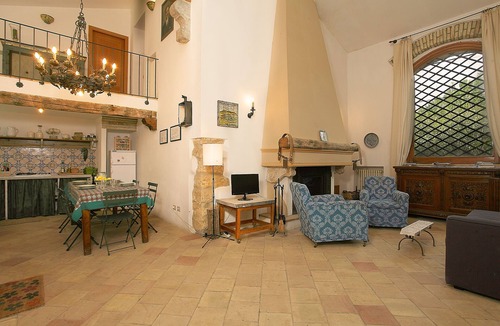 Mazzarino Apartment | Masseria Floresta - House Barn