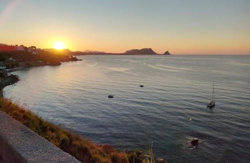 San Nicola l'Arena Villa | mdresort villa fronte mare