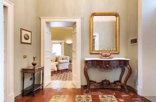 Viagrande House | Micanera House