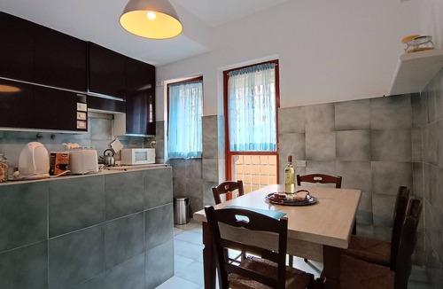 Zona XIX Casal Morena Apartment | Mini Penthouse in Residence Villa nel Verde in Rome/Ciampino Airport