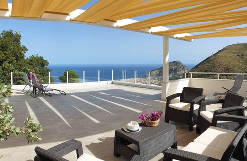 Cefalu House | mit Privatpool für 10 Personen in Cefalù, Sizilien by Interhome