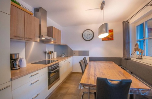Lauterbach Apartment | Modern Apartment in Brixen im Thale near Ski Area
