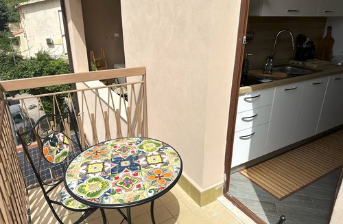 Palermo Apartment | Modern apartment in Rural Place of Palermo with private parking and wallbox
