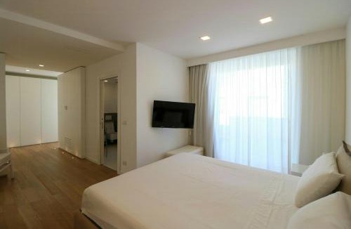 Carrozziere House | Modern Villa With Views Of Ortigia
