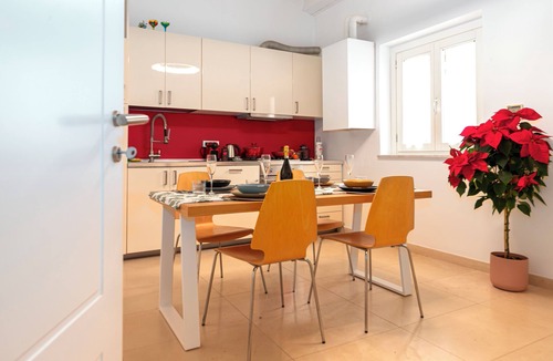 Castellammare Apartment | Moncada de Luna