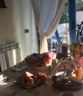 Mondello House | mondello lilla' room