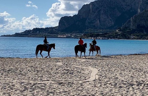 Mondello Apartment | mondello sea view beach apartment