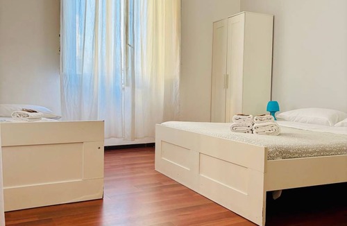 Ruggero Settimo House | Motel ∙ 8 guests