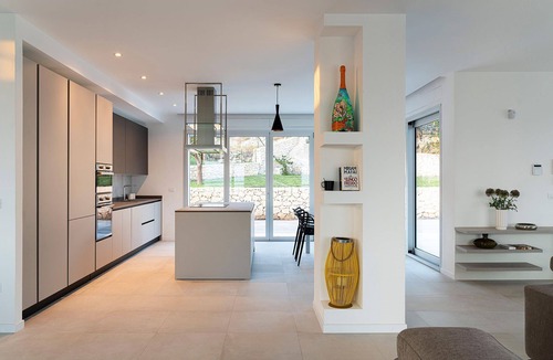 Syracuse Villa | My Rental Homes - Villa Silvia with pool , sea view and outdoor kitchen
