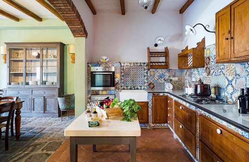 Coste Villa | My Rental Homes - Villa Pisacco with spacious equipped terraces and saltwater pool