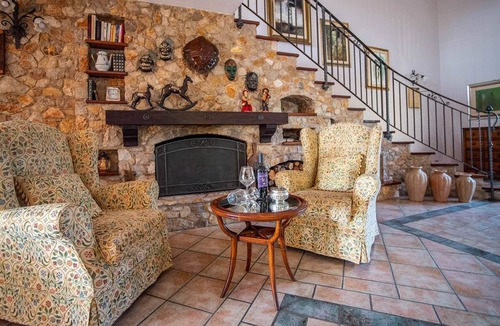 Cinisi Villa | My Rental Homes - Villa Trinacria with swimming pool and outdoor kitchen with BBQ