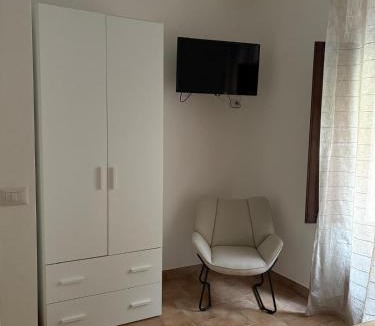 Oliveri House | Nàuloco