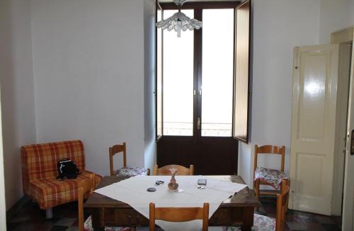 Taormina House | Naxos Sea