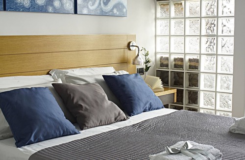 Picanello-Ognina-Barriera-Canalicchio Bed & Breakfast | Nettuno B&B