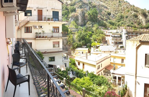 Taormina House | NEW Casa Corvaja 1 - 300 meters from the center/private parking space