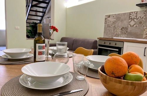 Borgo-Sanzio Apartment | NEW Central Stylish Flat/Private Patio/2min Subway