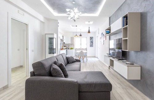 Sant'Agnello Apartment | New & Stylish two Bedroom Apartment with Balconies