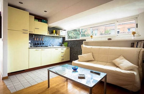 Quartiere XV Della Vittoria Apartment | Next to the Olympic Stadium and the Milvio Bridge