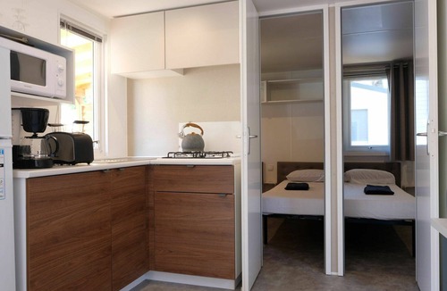 Gralaoni-Pralesi-Cisano House | Nice apartment in villa for 6 guests with A/C, pool, WIFI and terrace