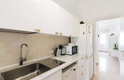 Torvaianica Apartment | Nice apartment for 3 people with WIFI, A/C, TV and terrace