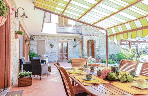 Santa Maria di Castellabate Apartment | Nice apartment in Castellabate -SA- with house sea view