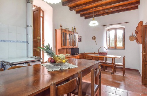 San Nicolo House | Nice home in Raccuja with kitchen