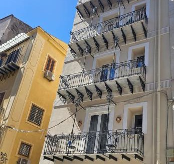 Castellammare Vucciria Apartment | Nika Palermo Holiday House