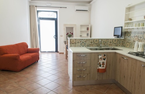 Solarino House | Ninetta, suitable for families with children or adventurous vacationers is waiting for you