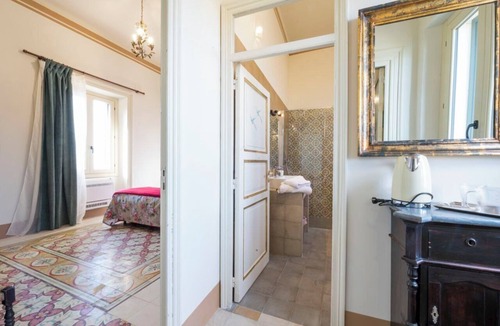 Erice Bed & Breakfast | Noble palace with a sky view in the mountains, near the historic center of Erice