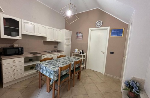 San Giovanni Gemini Apartment | Nonna Croce Home - Furnished apartment for short-term rental