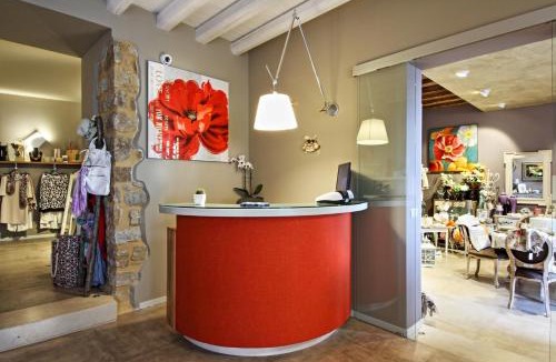 Geraci Siculo House | Notti O' Tunn Luxury Rooms in centro