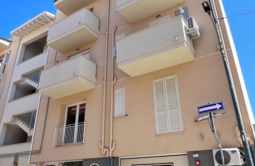 Terrasini Apartment | NOVIMO Comfort Apartment - with elevator & secure parking