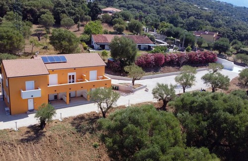 Villammare Apartment | Oliblu Holiday Home - Standard Frantoio Studio