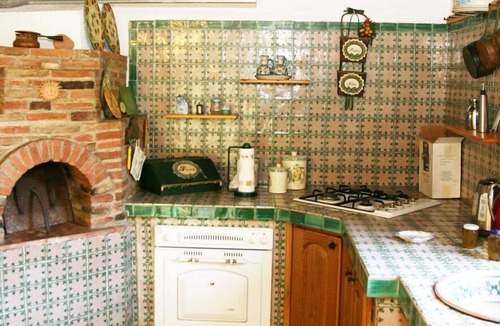 Capri Leone Cottage | OLIVE TREE CHARMING VILLA: WiFi AC huge garden sea 'n hills view porch bbq